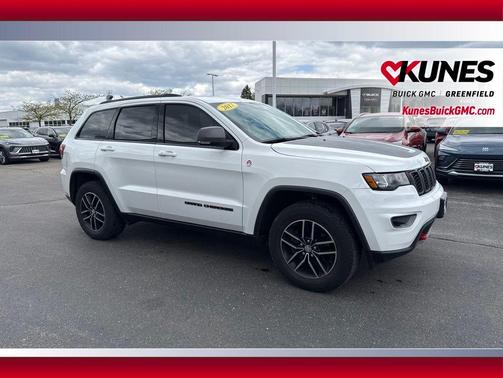 Bright White Clearcoat 2017 Jeep Grand Cherokee Trailhawk