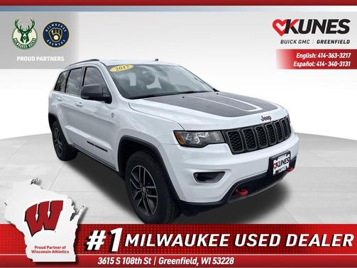 Bright White Clearcoat 2017 Jeep Grand Cherokee Trailhawk