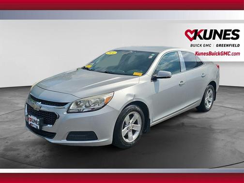 Silver Ice Metallic 2014 Chevrolet Malibu 1LT