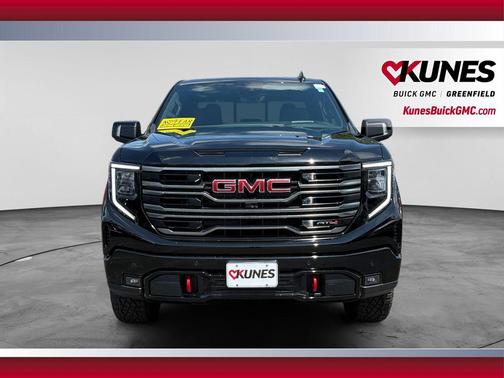 Onyx Black 2026 GMC Sierra 1500 AT4