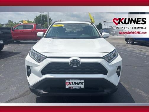 2019 Toyota RAV4 XLE