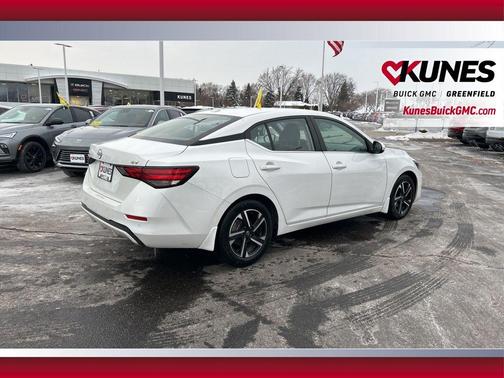 2024 Nissan Sentra SV