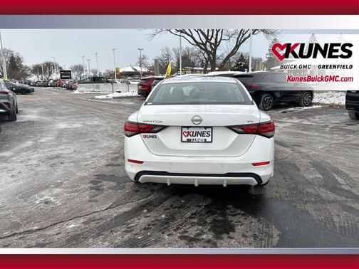 2024 Nissan Sentra SV