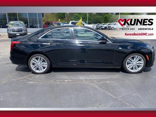 2023 Cadillac CT4 Premium Luxury