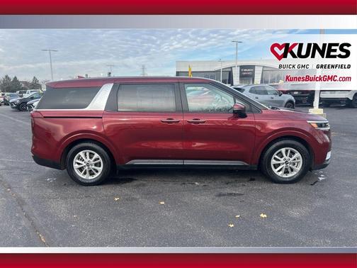 2024 Kia Carnival LX