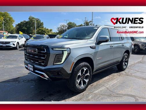 2025 GMC Yukon 4WD AT4