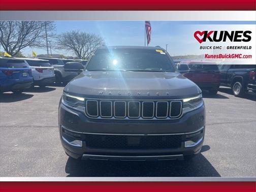 2022 Jeep Wagoneer Series III 4x4
