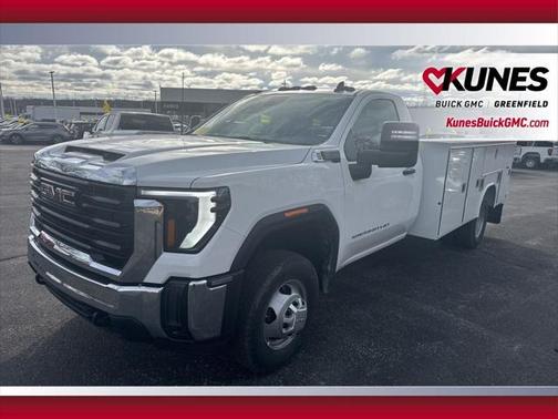 2025 GMC Sierra 3500 Base