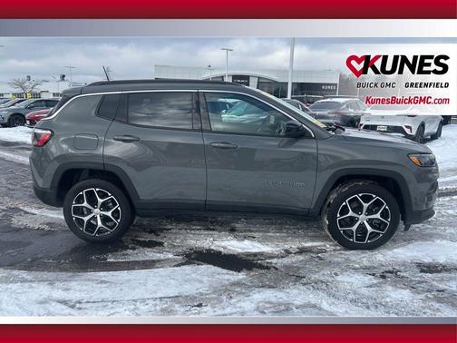 2024 Jeep Compass Latitude