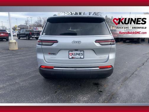 2023 Jeep Grand Cherokee L Laredo