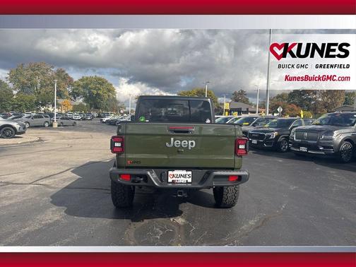 2021 Jeep Gladiator Overland