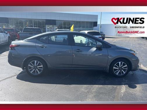 2024 Nissan Versa 1.6 SV