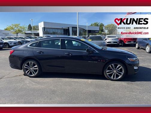 Dark Ash Metallic 2023 Chevrolet Malibu FWD 1LT