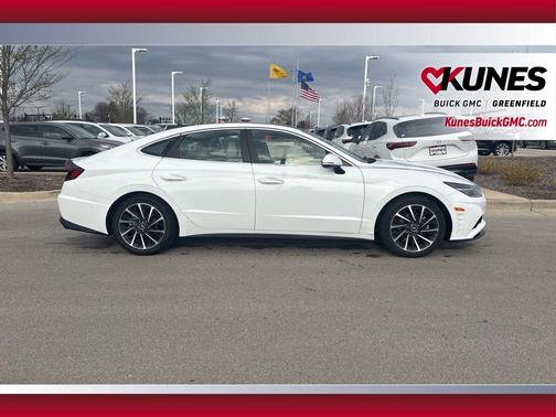 2023 Hyundai SONATA Limited