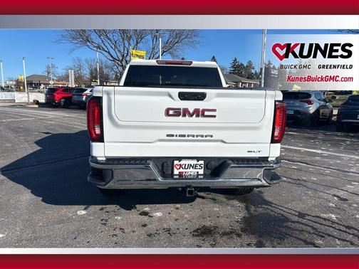 2025 GMC Sierra 1500 SLT