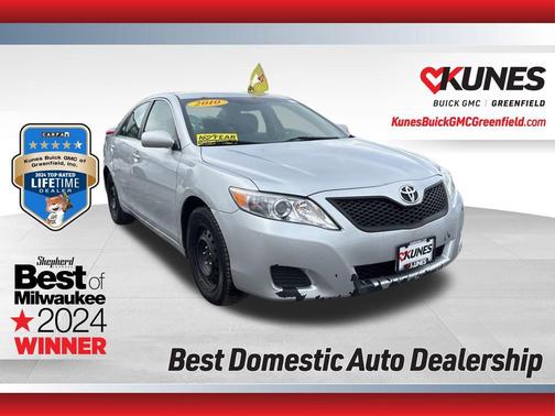 2010 Toyota Camry LE