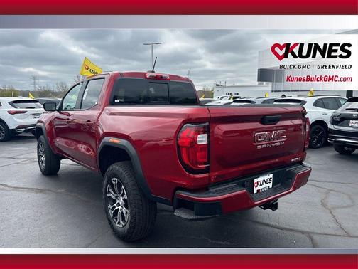 2025 GMC Canyon Base