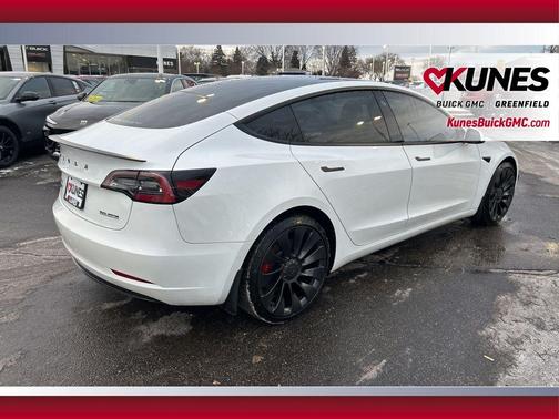 2022 Tesla Model 3 Performance