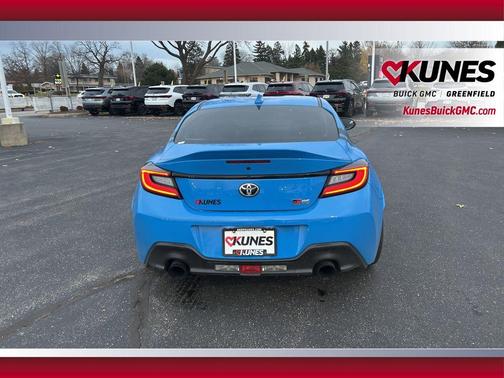 2023 Toyota GR86 Premium