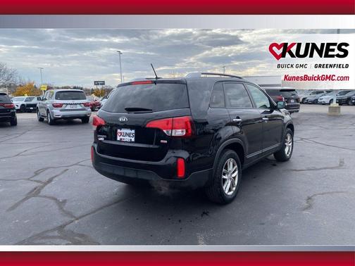 2015 Kia Sorento LX