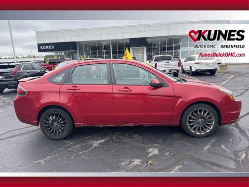 2010 Ford Focus SES