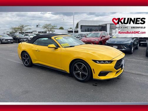 Yellow Splash Metallic Tri-coat 2024 Ford Mustang EcoBoost Premium