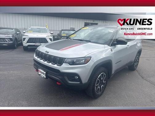 2024 Jeep Compass Trailhawk