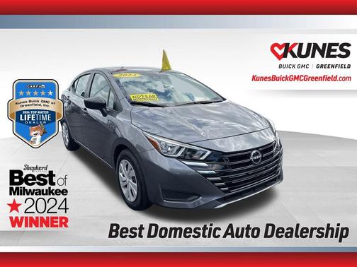 Gun Metallic 2024 Nissan Versa 1.6 S
