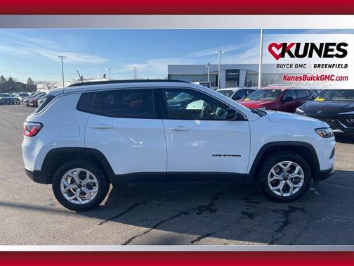 2025 Jeep Compass Latitude