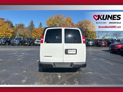 2022 Chevrolet Express 3500 RWD 3500 Extended Wheelbase LS