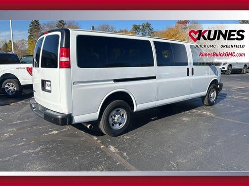 2022 Chevrolet Express 3500 RWD 3500 Extended Wheelbase LS