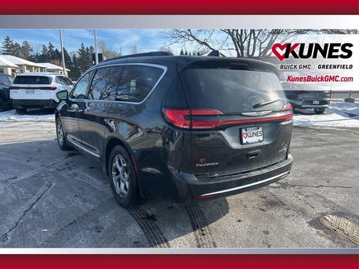 2022 Chrysler Pacifica Limited