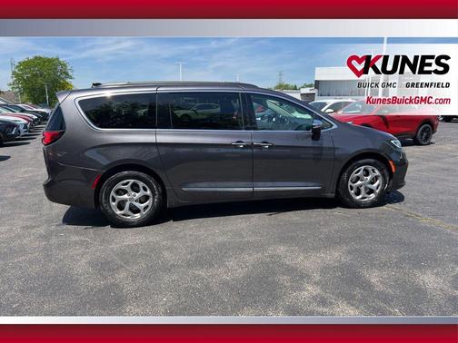 Granite Crystal Metallic Clearcoat 2023 Chrysler Pacifica Limited