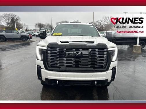 2025 GMC Sierra 3500 Denali