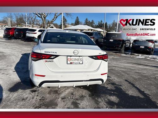 2024 Nissan Sentra SV