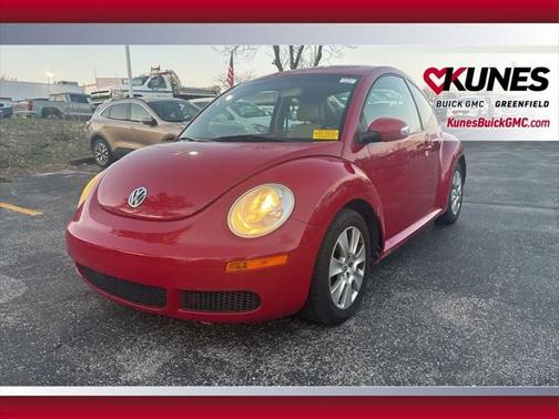 2009 Volkswagen New Beetle S
