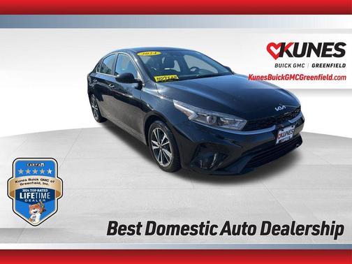 Aurora Black 2024 Kia Forte LXS