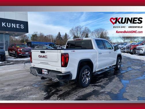 2024 GMC Sierra 1500 SLT