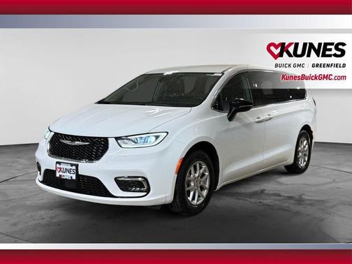 Bright White Clearcoat 2024 Chrysler Pacifica Touring L