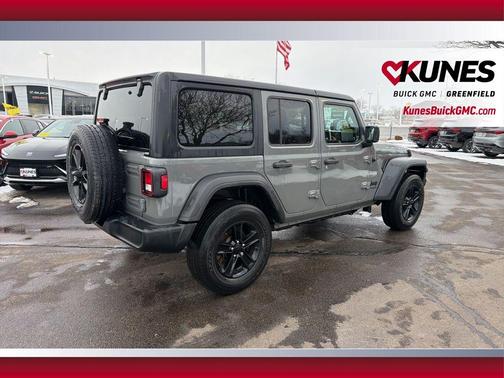 2022 Jeep Wrangler Unlimited Sport Altitude