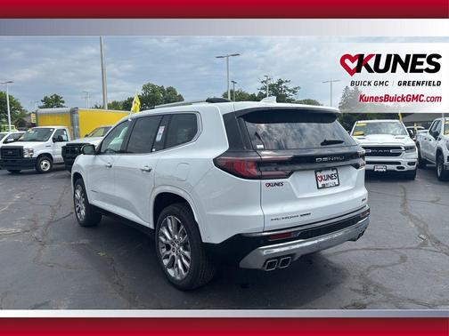 2025 GMC Acadia Denali