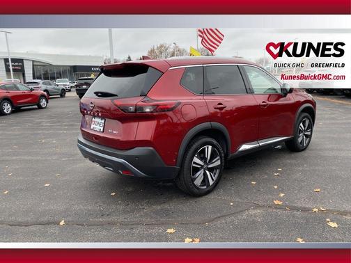 2023 Nissan Rogue SL