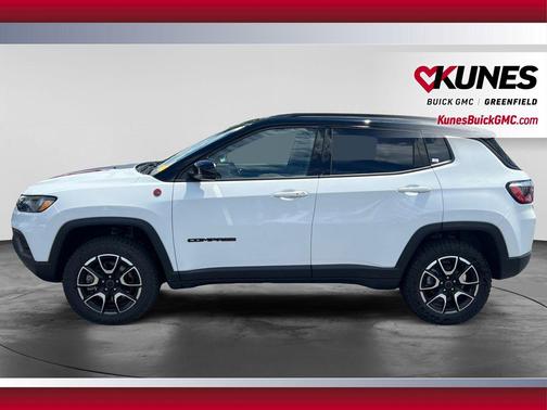 Bright White Clearcoat 2025 Jeep Compass Trailhawk