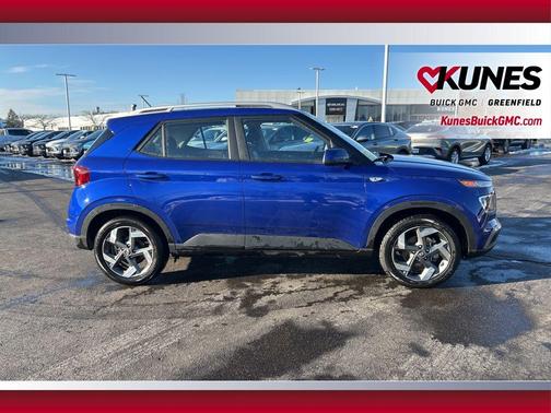 2025 Hyundai VENUE SEL