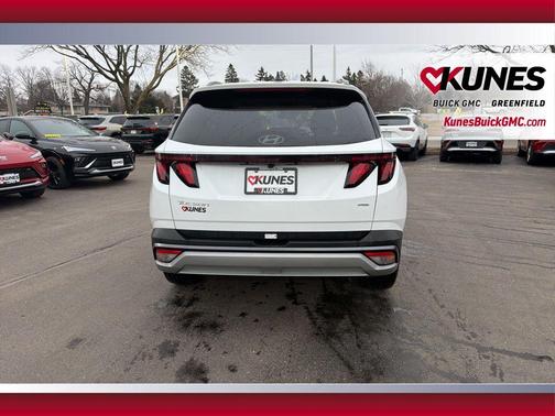 2025 Hyundai TUCSON SEL