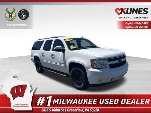 Summit White 2011 Chevrolet Suburban 1500 LT