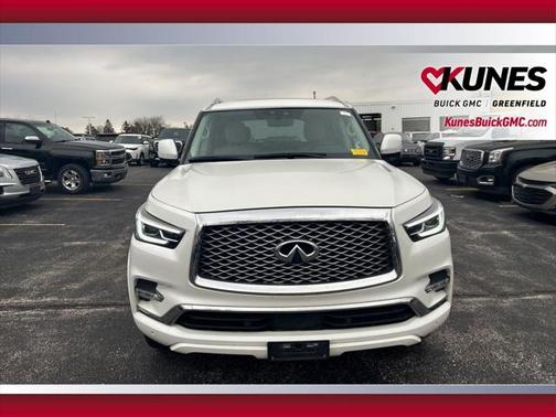 2023 INFINITI QX80 Luxe