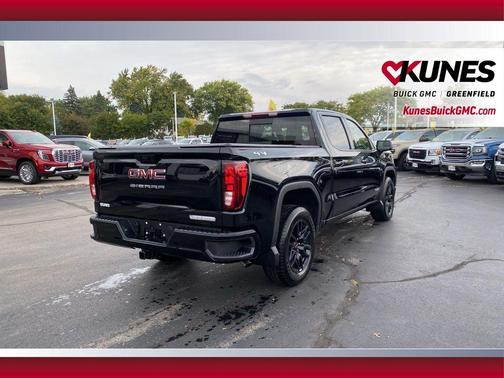 2025 GMC Sierra 1500 Elevation