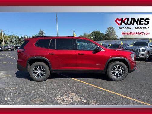 2025 GMC Acadia AWD AT4
