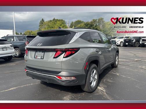 2024 Hyundai TUCSON SEL